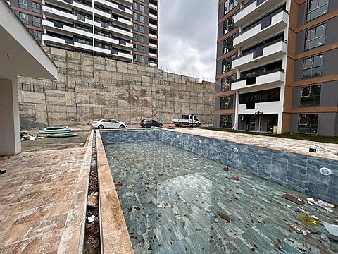 KOCAELİ İZMİT KAVANYA KORU SİTESİ'NDE SATILIK 3+1 ARAKAT DAİRE — fotoğraf 4