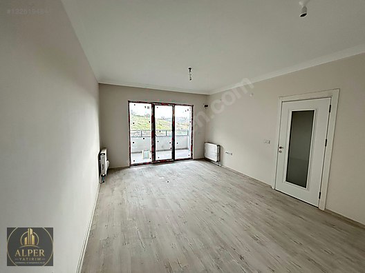 KOCAELİ İZMİT ÇAYIRKÖY KAVANYA KORU'DA SATILIK 2+1 ARAKAT DAİRE — fotoğraf 3